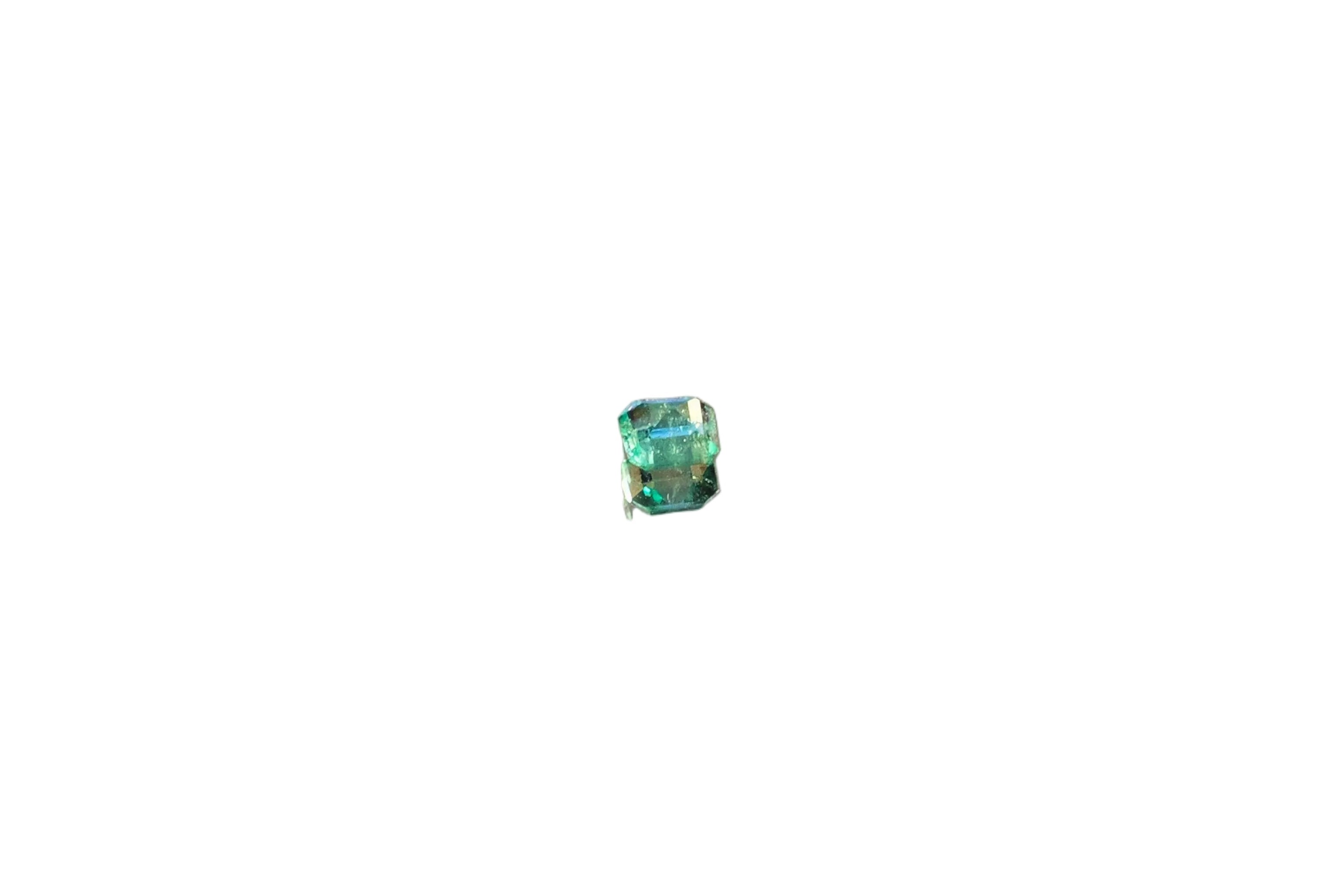 Emerald Loose 0.2〜0.3ct  淡めのエメラルドグリーンカラー