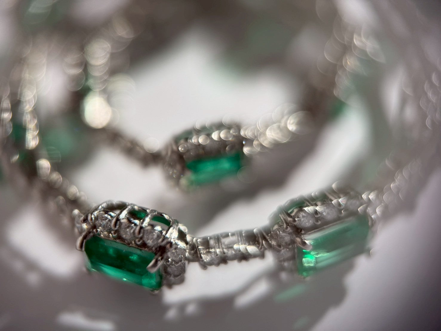 Manifestation Emerald Bracelet / Platinum 850