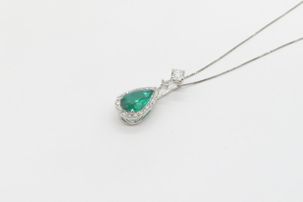 Necklace Muzo Green