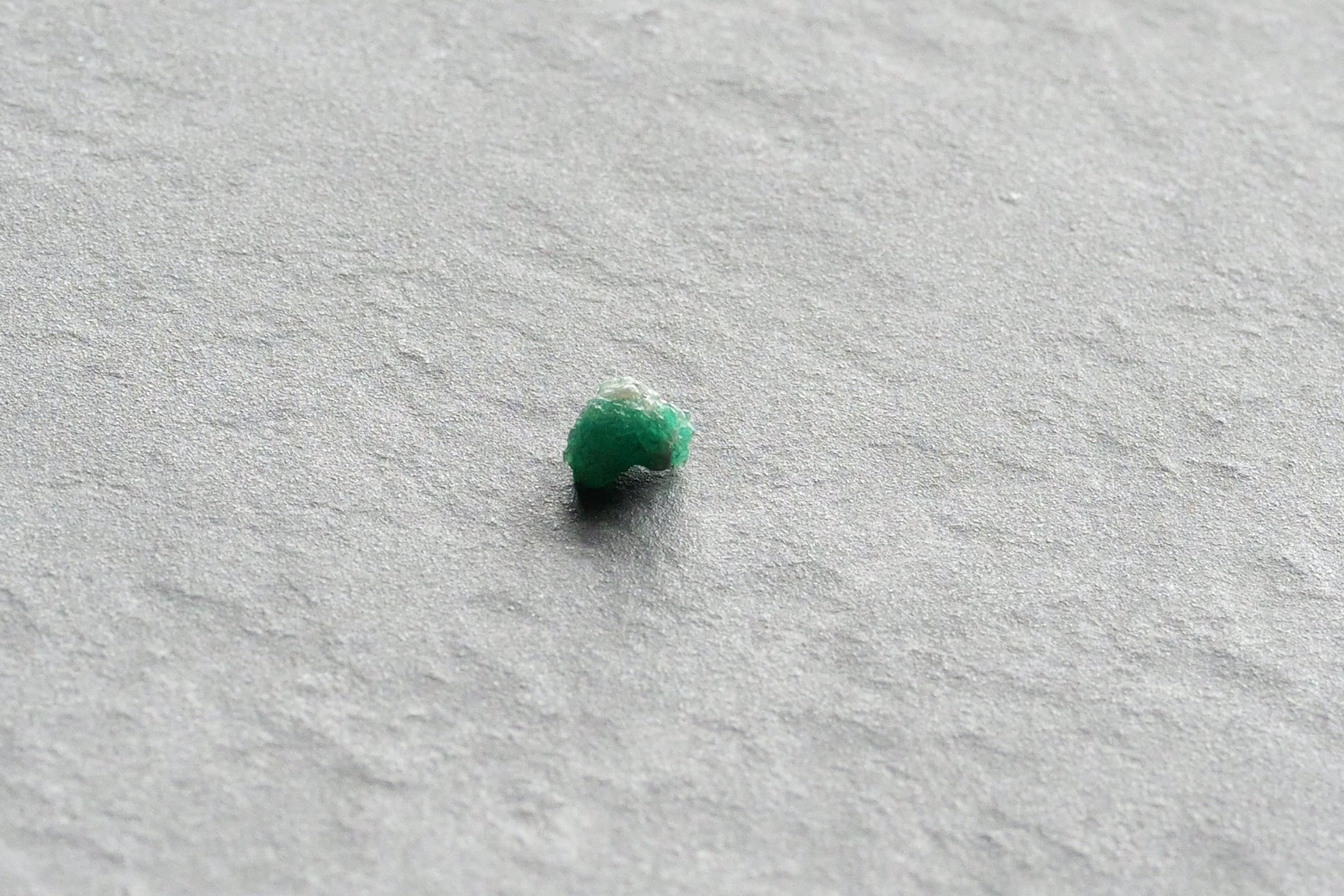 Emerald Rough 2ct〜3ct