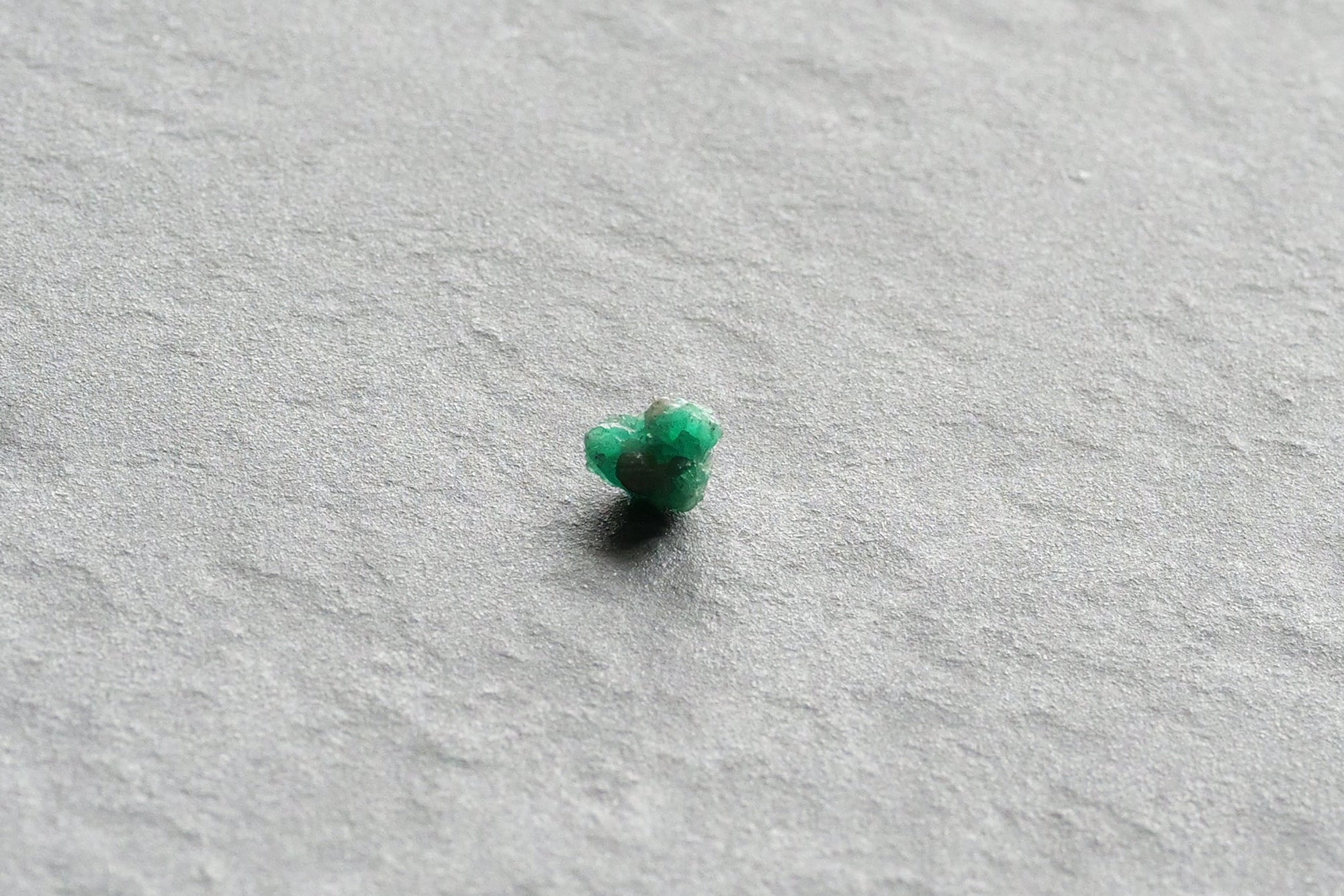Emerald Rough 2ct〜3ct