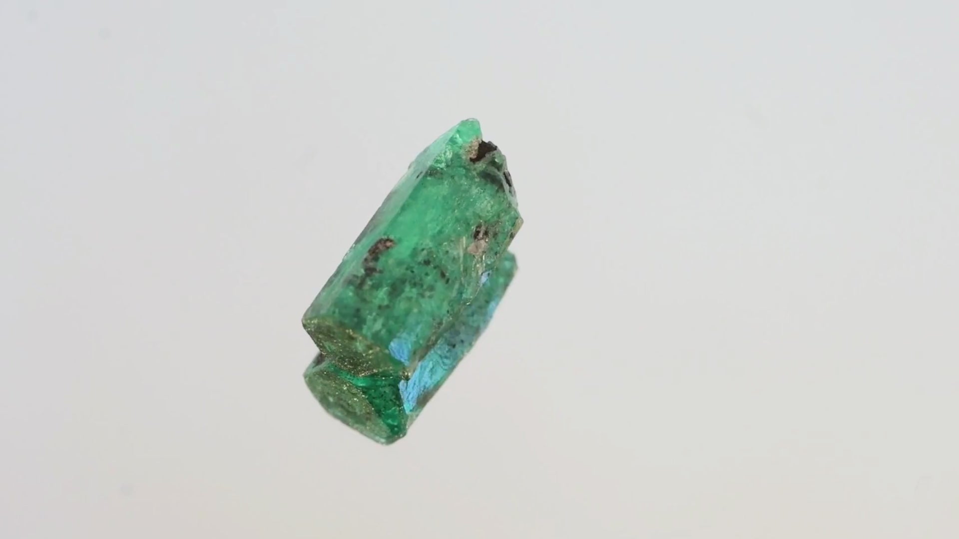 Emerald Rough / 18.20ct